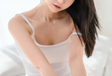 [鳗鱼霏儿]白色小背心 [41P/1V]-美图岛