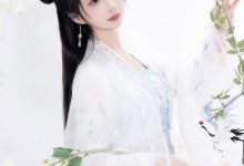 江真真泳池尾巴拍摄花絮 [1V-1.32G]-美图岛